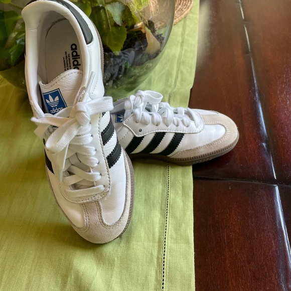 Adidas Sambas Black and White Sneakers - Picture 2 of 9